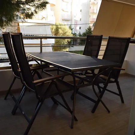 Sotos Korinthia * Loutráki